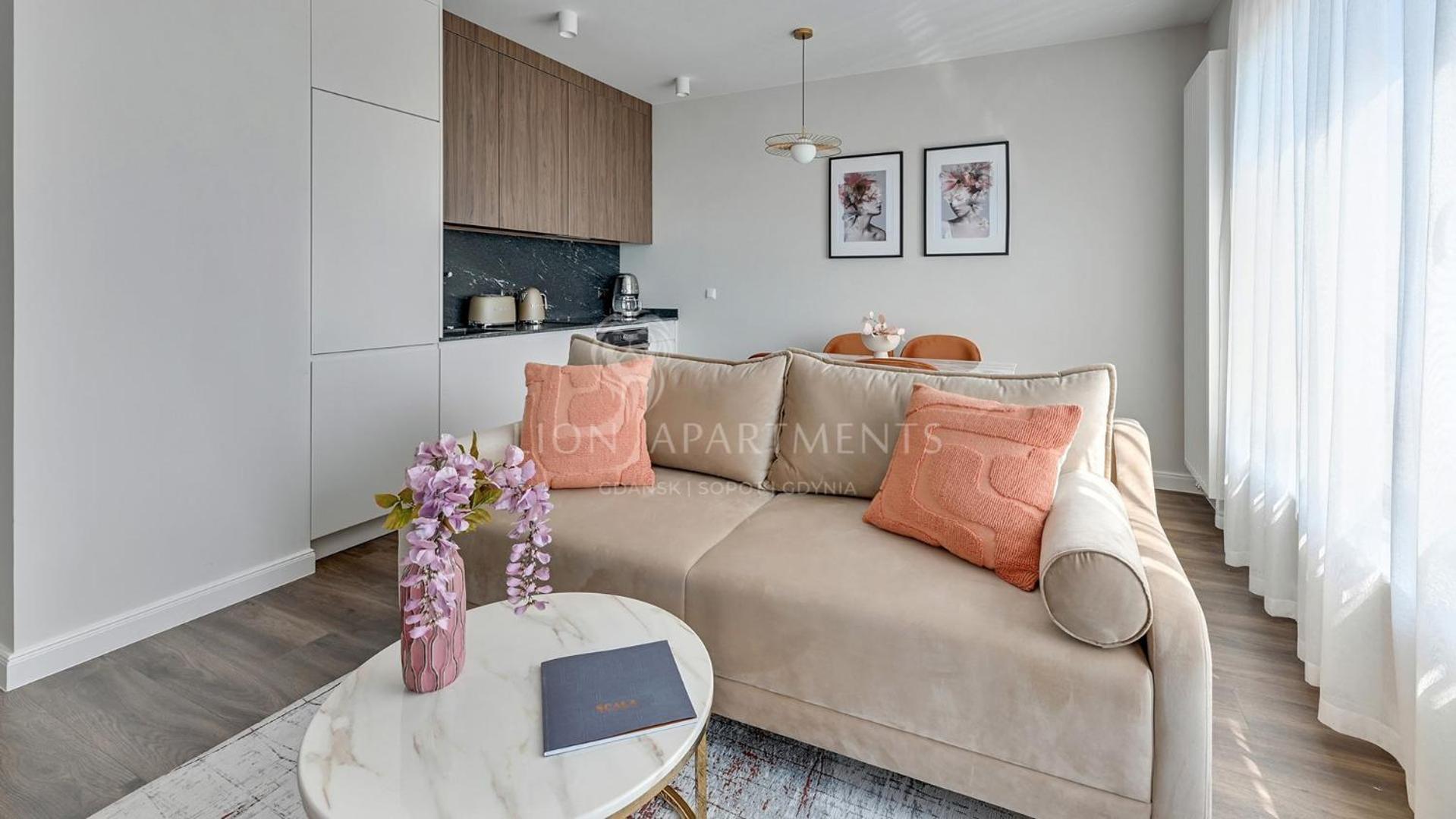 Scala City Center Apartments With Parking By Lion Apartments غدانسك المظهر الخارجي الصورة