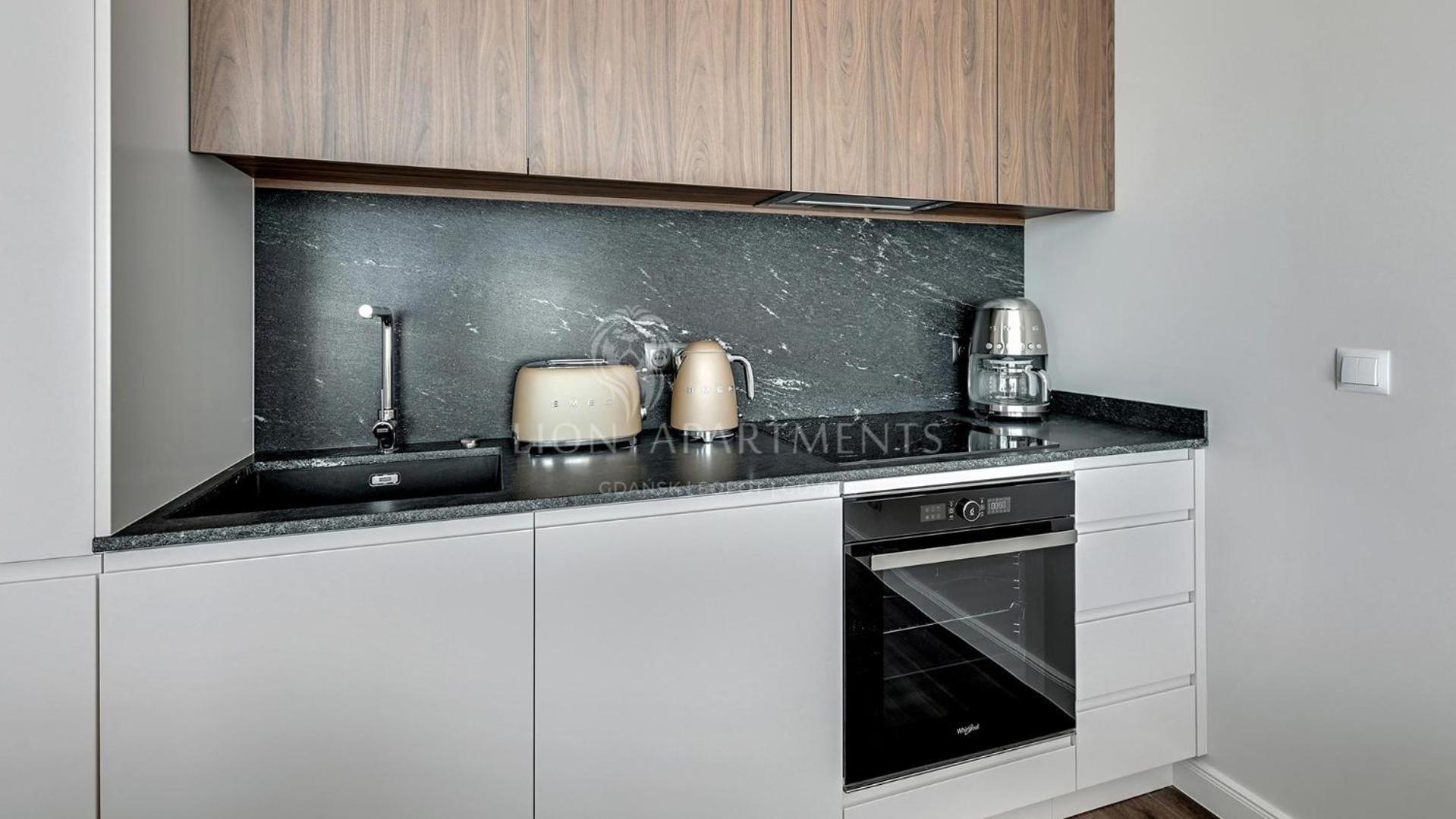 Scala City Center Apartments With Parking By Lion Apartments غدانسك المظهر الخارجي الصورة