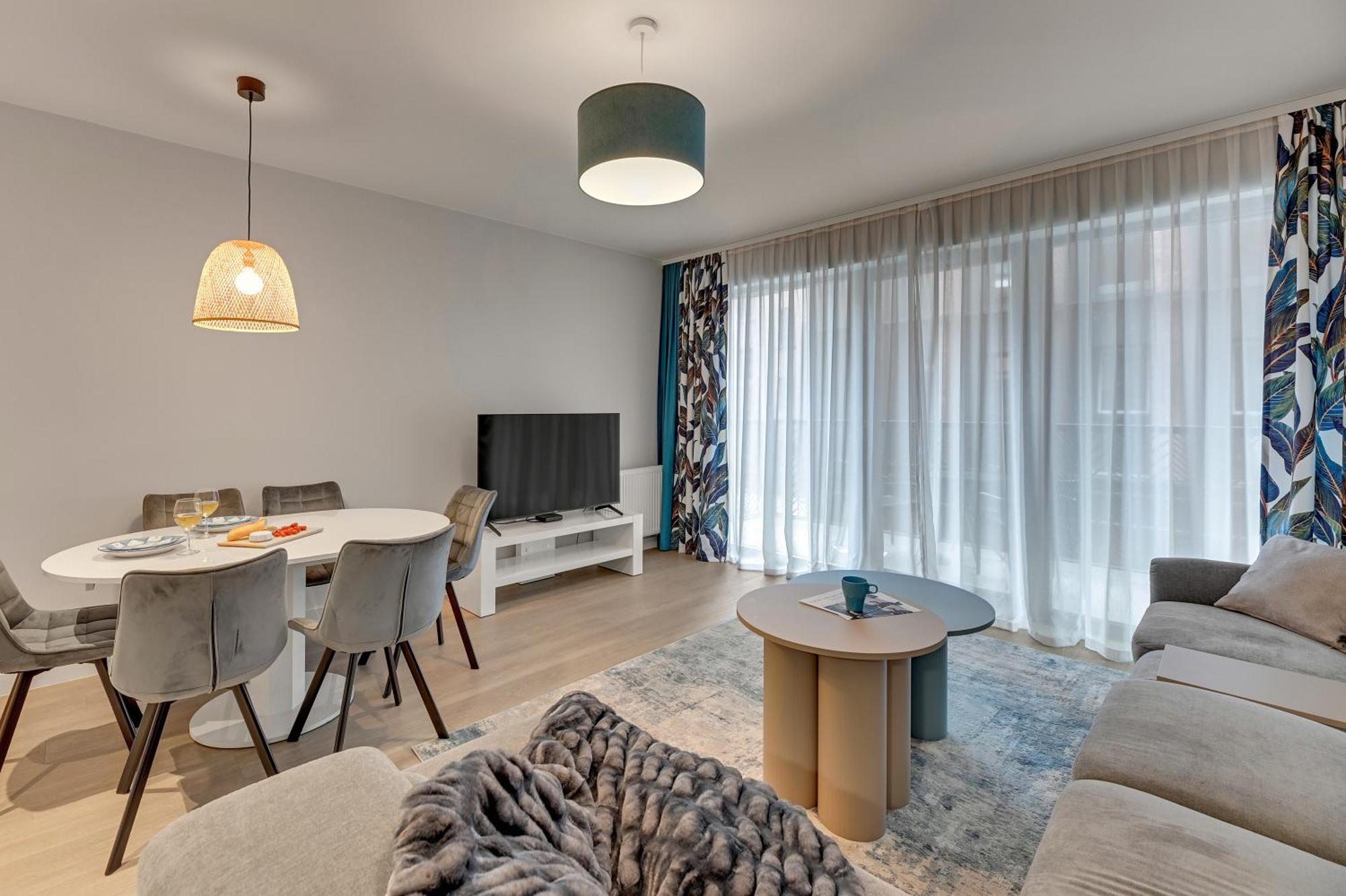 Scala City Center Apartments With Parking By Lion Apartments غدانسك المظهر الخارجي الصورة