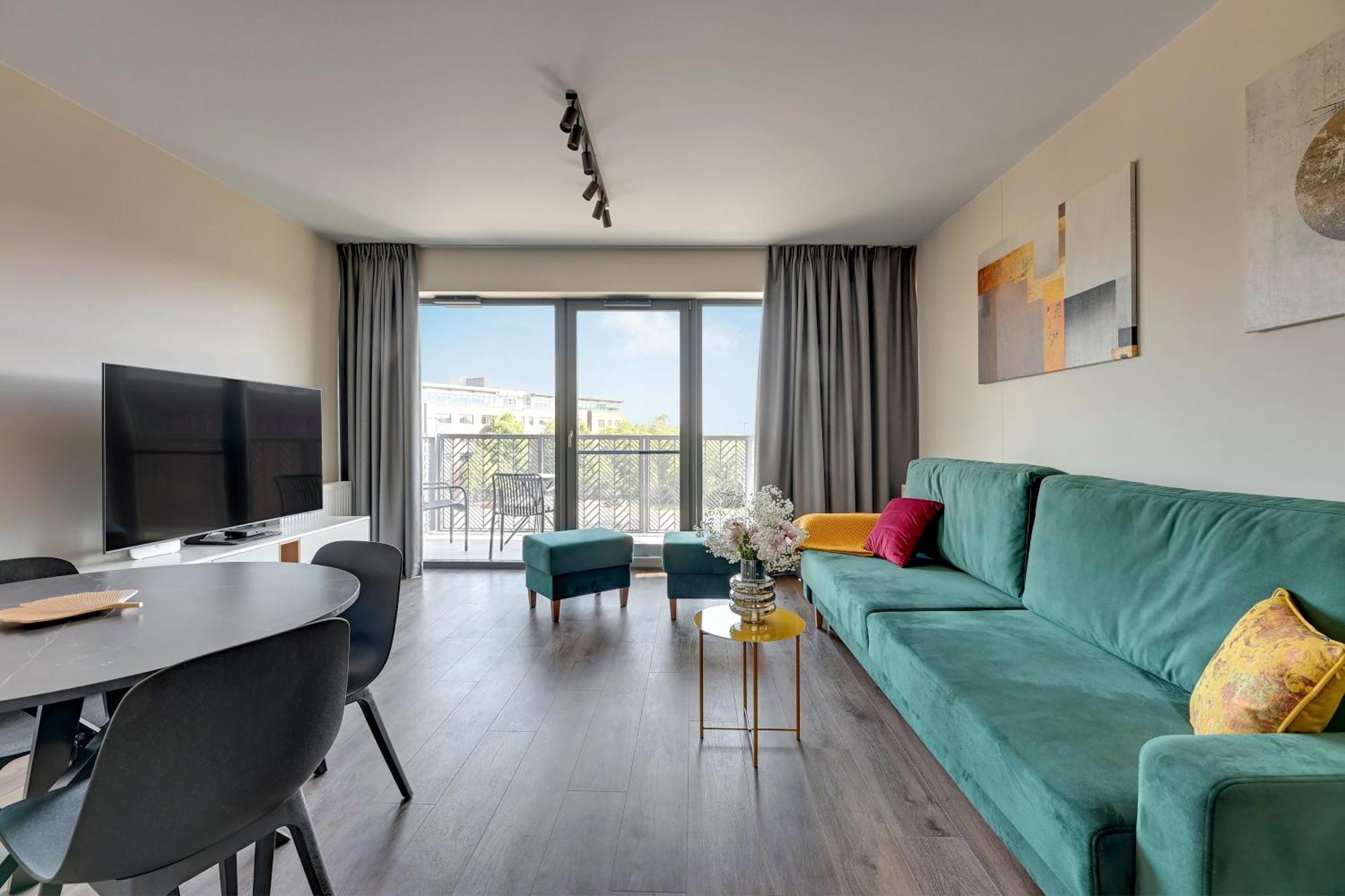 Scala City Center Apartments With Parking By Lion Apartments غدانسك المظهر الخارجي الصورة