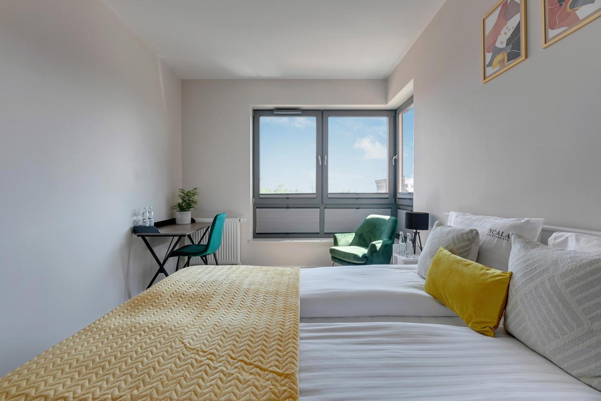 Scala City Center Apartments With Parking By Lion Apartments غدانسك المظهر الخارجي الصورة