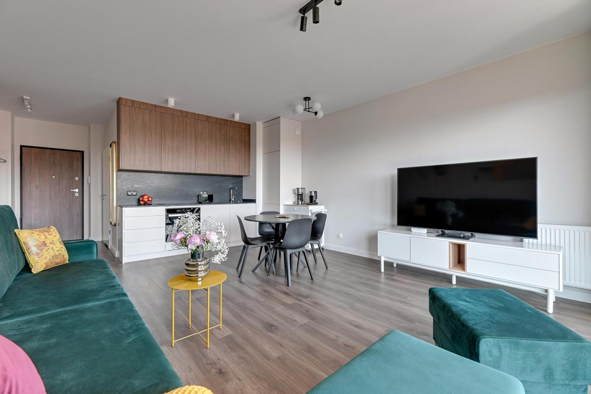 Scala City Center Apartments With Parking By Lion Apartments غدانسك المظهر الخارجي الصورة